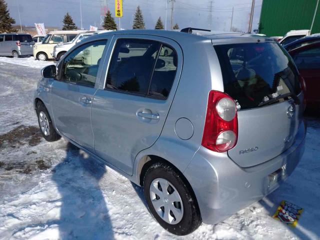 パッソ Ｘ　クツロギ　４ＷＤ　ドライブレコーダー　ＥＴＣ　スマートキー　電動格納ミラー　ＣＶＴ　盗難防止システム　衝突安全ボディ　記録簿　ベンチシート　ＡＢＳ　ＣＤ　ＭＤ　エアコン　パワーステアリング　パワーウィンドウ（19枚目）