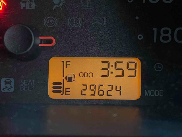 パッソ Ｘ　クツロギ　４ＷＤ　ドライブレコーダー　ＥＴＣ　スマートキー　電動格納ミラー　ＣＶＴ　盗難防止システム　衝突安全ボディ　記録簿　ベンチシート　ＡＢＳ　ＣＤ　ＭＤ　エアコン　パワーステアリング　パワーウィンドウ（31枚目）