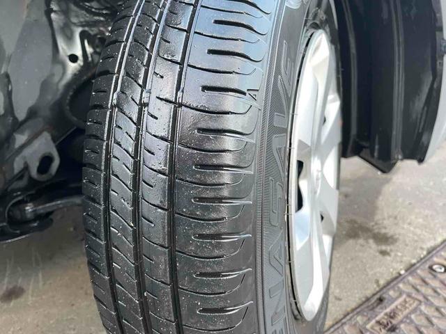 パッソ Ｘ　クツロギ　４ＷＤ　ドライブレコーダー　ＥＴＣ　スマートキー　電動格納ミラー　ＣＶＴ　盗難防止システム　衝突安全ボディ　記録簿　ベンチシート　ＡＢＳ　ＣＤ　ＭＤ　エアコン　パワーステアリング　パワーウィンドウ（38枚目）