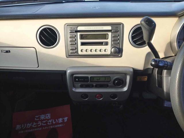 アルトラパン L タイミングチェーン車 キーレスエントリー ベンチシート AT ABS CD MD アルミホイール 衝突安全ボディ エアコン パワーステアリング パワーウィンドウ 運転席エアバッグ 助手席エアバッグ(4枚目)