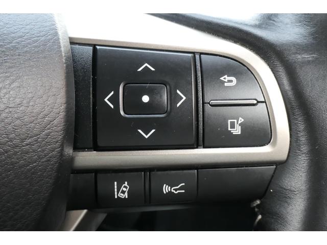 ＲＸ ＲＸ３００　バージョンＬ　レクサスセーフティシステム　寒冷地仕様　夏冬タイヤ　サンルーフ　社外マフラー　後席モニター　純正キー一体型エンジンスターター　メーカーＯＰナビ　ＤＴＶ　Ｂｌｕｅｔｏｏｔｈ　パノラミックビューモニター（32枚目）