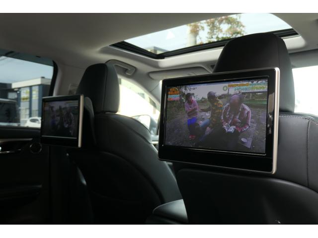 ＲＸ ＲＸ３００　バージョンＬ　レクサスセーフティシステム　寒冷地仕様　夏冬タイヤ　サンルーフ　社外マフラー　後席モニター　純正キー一体型エンジンスターター　メーカーＯＰナビ　ＤＴＶ　Ｂｌｕｅｔｏｏｔｈ　パノラミックビューモニター（53枚目）