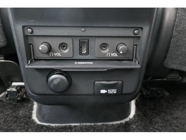 ＲＸ ＲＸ３００　バージョンＬ　レクサスセーフティシステム　寒冷地仕様　夏冬タイヤ　サンルーフ　社外マフラー　後席モニター　純正キー一体型エンジンスターター　メーカーＯＰナビ　ＤＴＶ　Ｂｌｕｅｔｏｏｔｈ　パノラミックビューモニター（55枚目）