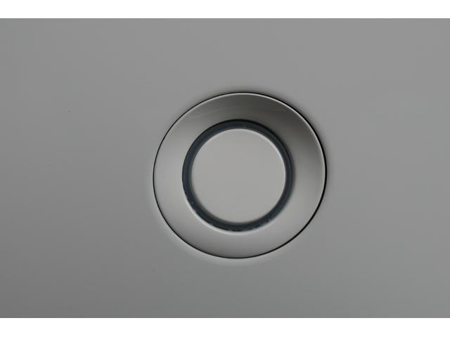 シビック タイプR レーシングブラックパッケージ ワンオーナー ホンダセンシング 6MT 19インチブラックAW リアスポイラー ブレンボキャリパー ホンダコネクト9インチナビTV Bluetooth バックカメラ ワイヤレス充電器 ETC2.0(11枚目)