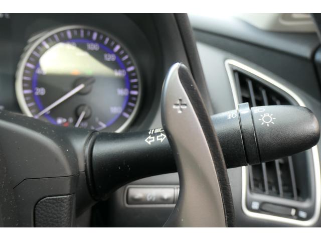 パドルシフト装備