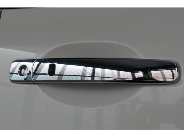 エクストレイル ２０Ｓ　夏冬タイヤ　社外エンジンスターター　純正ナビ　ＤＴＶ　Ｂｌｕｅｔｏｏｔｈ　バックカメラ　ＥＴＣ　ルーフレール　横滑り防止装置　切替４ＷＤ　スマートキー　ドアバイザー　電動格納ミラー　パワーウィンドウ（12枚目）