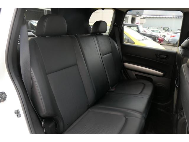 エクストレイル ２０Ｓ　夏冬タイヤ　社外エンジンスターター　純正ナビ　ＤＴＶ　Ｂｌｕｅｔｏｏｔｈ　バックカメラ　ＥＴＣ　ルーフレール　横滑り防止装置　切替４ＷＤ　スマートキー　ドアバイザー　電動格納ミラー　パワーウィンドウ（27枚目）