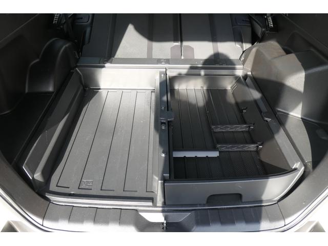 エクストレイル ２０Ｓ　夏冬タイヤ　社外エンジンスターター　純正ナビ　ＤＴＶ　Ｂｌｕｅｔｏｏｔｈ　バックカメラ　ＥＴＣ　ルーフレール　横滑り防止装置　切替４ＷＤ　スマートキー　ドアバイザー　電動格納ミラー　パワーウィンドウ（29枚目）