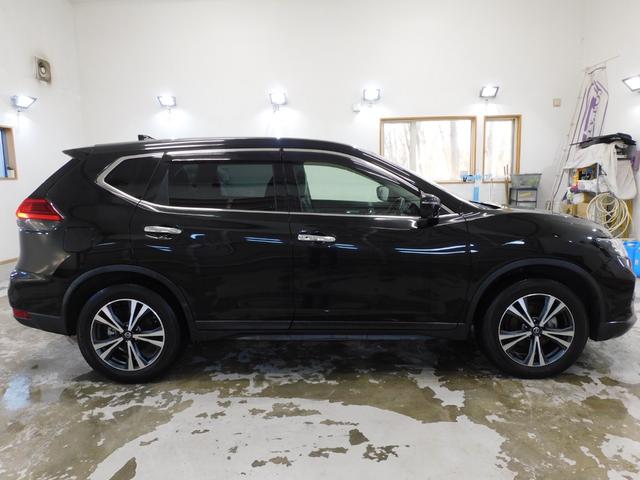 エクストレイル ２０Ｘｉ　純正９インチナビＢｌｕ－ｒａｙ再生アラウンドビューモニタープロパイロットアダクティブクルーズ電動パーキングブレーキパワーバックドア全席シートヒータカプロンシートデジタルインナーミラー踏み間違い防止機能（5枚目）