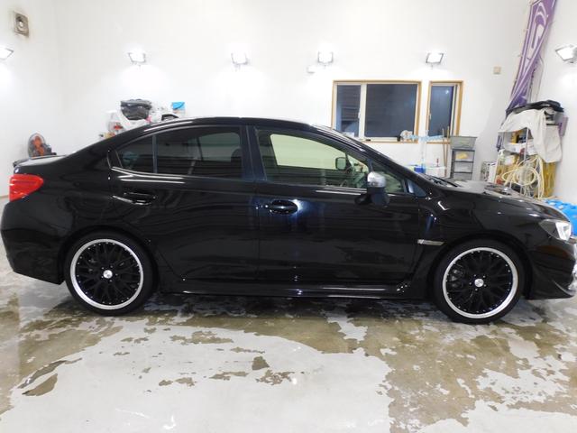 WRX S4 2.0GT-Sアイサイト 4WD ビルシュタインショック アイサイトパドルシフトパワーシート19インチアルミホイールブースト計付サブディスプレイバックカメラ横滑り防止機能電動パーキングブレーキ寒冷地仕様LEDヘットランプターボ(5枚目)