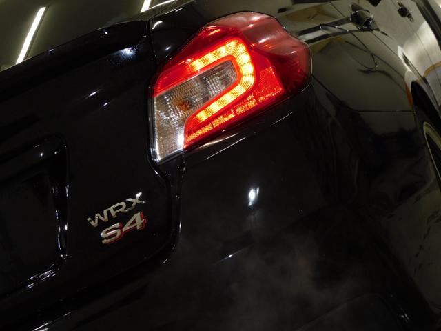 WRX S4 2.0GT-Sアイサイト 4WD ビルシュタインショック アイサイトパドルシフトパワーシート19インチアルミホイールブースト計付サブディスプレイバックカメラ横滑り防止機能電動パーキングブレーキ寒冷地仕様LEDヘットランプターボ(8枚目)