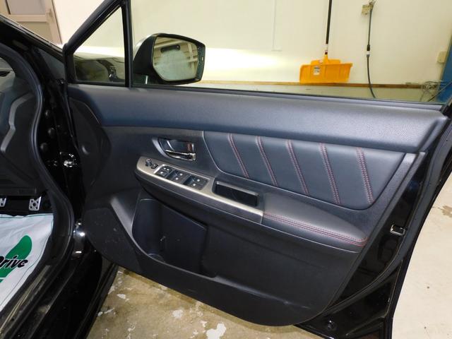 WRX S4 2.0GT-Sアイサイト 4WD ビルシュタインショック アイサイトパドルシフトパワーシート19インチアルミホイールブースト計付サブディスプレイバックカメラ横滑り防止機能電動パーキングブレーキ寒冷地仕様LEDヘットランプターボ(22枚目)