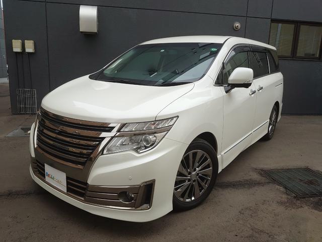 エルグランド 後期型ライダー４ＷＤ　ブラックライン　黒本革シート　後期型　ブラックライン　アラウンドビューモニター　エンジンスターター　黒本革シート　パワーシート　両側パワースライドドア　パワーバックドア　純正ナビＴＶ　オートクルーズ　クリアランスソナー（3枚目）