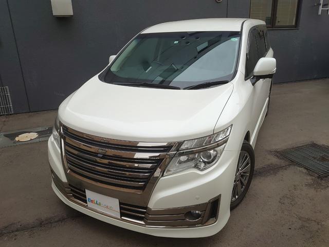 エルグランド 後期型ライダー４ＷＤ　ブラックライン　黒本革シート　後期型　ブラックライン　アラウンドビューモニター　エンジンスターター　黒本革シート　パワーシート　両側パワースライドドア　パワーバックドア　純正ナビＴＶ　オートクルーズ　クリアランスソナー（22枚目）