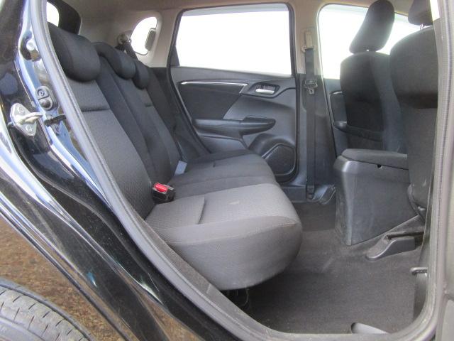 フィット １５Ｘ　４ＷＤ　ナビＴＶ　バックカメラ　Ｅｇスターター　プッシュスタート　ＥＴＣ（13枚目）