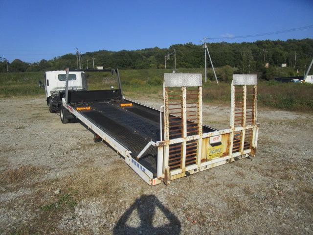 エルフトラック 積載車 ユニック製・キャリアカー ウィンチ ラジコン 積載1850キロ キャリアカー(3枚目)