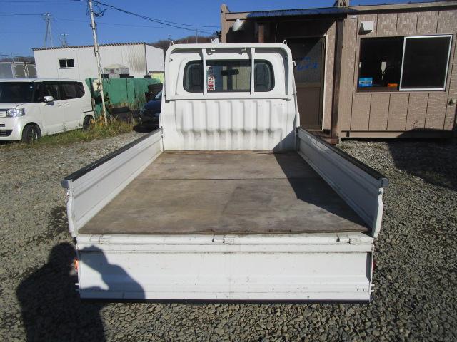 ハイゼットトラック スペシャル 4WD 5速MT 3方開・平ボディ軽トラック 切替式4WD 荷台・幌カバー(3枚目)