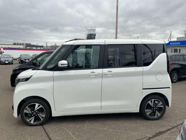 ルークス 660 ハイウェイスターGターボ プロパイロット エディション 4WD サンプルUP 両側電動スライドドア アラウ 追従クルコン 1オーナー LED インテリキー レーンアシスト 整備記録簿 エアコン カーテンエアバッグ 4WD アルミ ABS サイドカメラ パワーステアリング 寒冷地仕 パワーウィンドウ(9枚目)