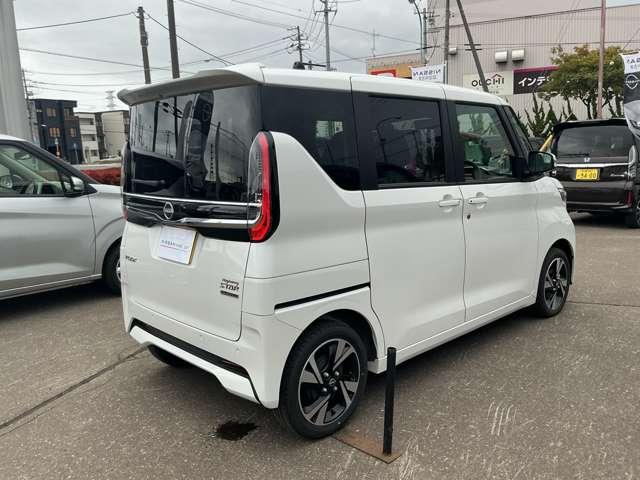 ルークス 660 ハイウェイスターGターボ プロパイロット エディション 4WD サンプルUP 両側電動スライドドア アラウ 追従クルコン 1オーナー LED インテリキー レーンアシスト 整備記録簿 エアコン カーテンエアバッグ 4WD アルミ ABS サイドカメラ パワーステアリング 寒冷地仕 パワーウィンドウ(13枚目)