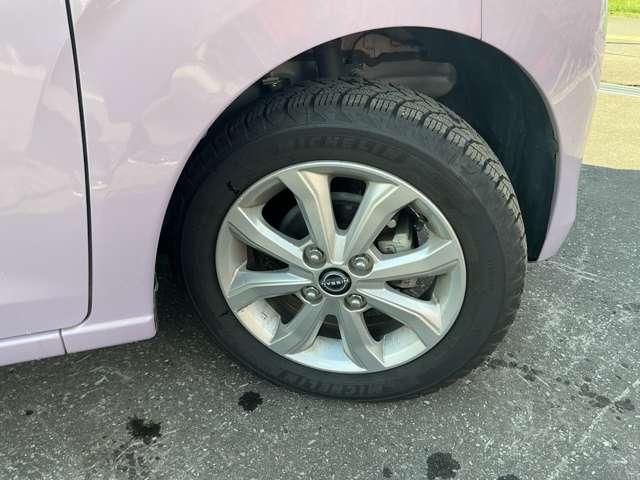 デイズ ６６０　Ｘ　４ＷＤ　サンプルＵＰ　純正アルミホイール　アラウン　ブレーキサポート　サイドカメラ　インテリジェントアラウンドビューモニター　ＬＤＷ　エアコン　インテリジェントキー　フルタイム４ＷＤ　１オーナー　エアバッグ　キーフリー　バックカメラ　盗難防止装置（9枚目）