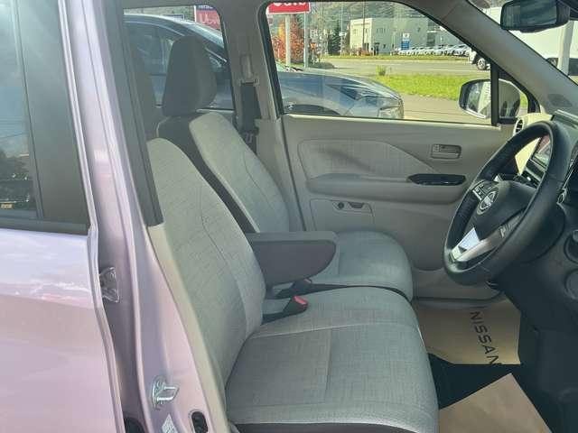 デイズ ６６０　Ｘ　４ＷＤ　サンプルＵＰ　純正アルミホイール　アラウン　ブレーキサポート　サイドカメラ　インテリジェントアラウンドビューモニター　ＬＤＷ　エアコン　インテリジェントキー　フルタイム４ＷＤ　１オーナー　エアバッグ　キーフリー　バックカメラ　盗難防止装置（17枚目）