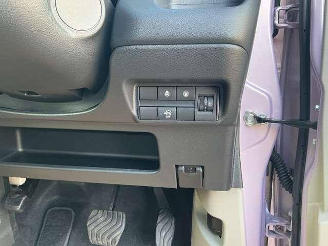 デイズ ６６０　Ｘ　４ＷＤ　サンプルＵＰ　純正アルミホイール　アラウン　ブレーキサポート　サイドカメラ　インテリジェントアラウンドビューモニター　ＬＤＷ　エアコン　インテリジェントキー　フルタイム４ＷＤ　１オーナー　エアバッグ　キーフリー　バックカメラ　盗難防止装置（19枚目）