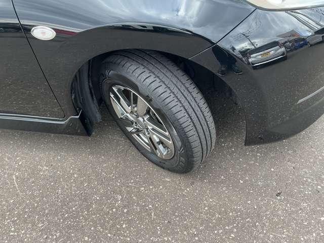 ノート 1.2 ライダー ブラックライン エマージェンシーブレーキ パッケージ 4WD ハロゲンヘッドライト オートエアコン バックカメラ エマージェンシーブレーキ スマートキー 車線逸脱警報(8枚目)