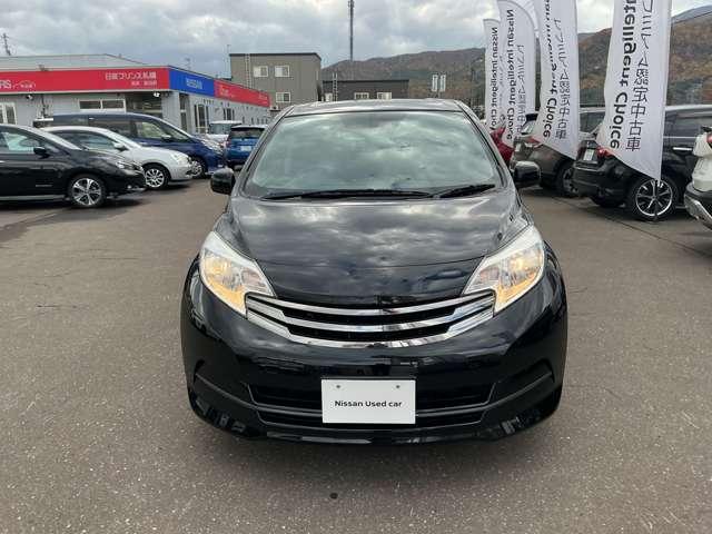 ノート 1.2 ライダー ブラックライン エマージェンシーブレーキ パッケージ 4WD ハロゲンヘッドライト オートエアコン バックカメラ エマージェンシーブレーキ スマートキー 車線逸脱警報(10枚目)