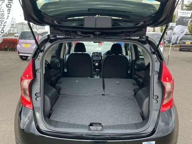 ノート 1.2 ライダー ブラックライン エマージェンシーブレーキ パッケージ 4WD ハロゲンヘッドライト オートエアコン バックカメラ エマージェンシーブレーキ スマートキー 車線逸脱警報(19枚目)