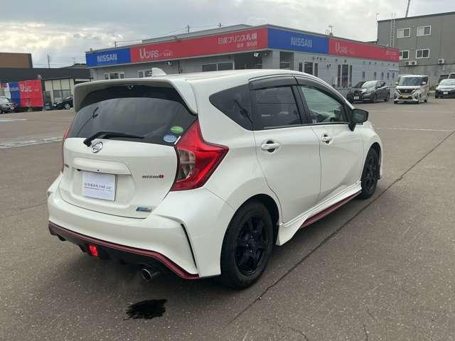 ノート 1.2 NISMO 夏冬純正アルミホイール バックモニター ECOモード イモビライザー 記録簿付き インテリキ- エアバック アルミ Wエアバック パワーステアリング キーレスエントリー フルオートエアコン ABS パワーウインドウ ワンセグTV ナビ&TV(15枚目)