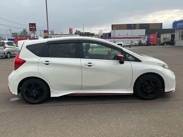 ノート 1.2 NISMO 夏冬純正アルミホイール バックモニター ECOモード イモビライザー 記録簿付き インテリキ- エアバック アルミ Wエアバック パワーステアリング キーレスエントリー フルオートエアコン ABS パワーウインドウ ワンセグTV ナビ&TV(16枚目)