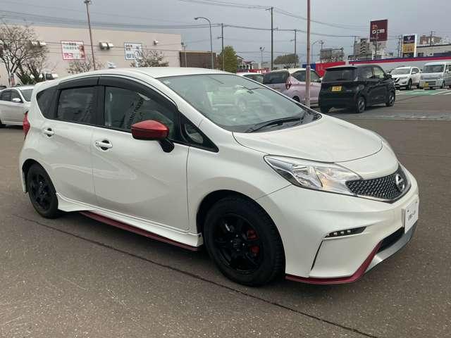 ノート 1.2 NISMO 夏冬純正アルミホイール バックモニター ECOモード イモビライザー 記録簿付き インテリキ- エアバック アルミ Wエアバック パワーステアリング キーレスエントリー フルオートエアコン ABS パワーウインドウ ワンセグTV ナビ&TV(17枚目)