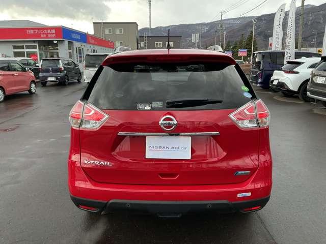 エクストレイル 2.0 20X ハイブリッド エマージェンシーブレーキパッケージ 4WD アラウンドビューモニター ETC 純正ナビ アラウンドビューカメラ ナビ&TV 点検記録簿 キーレスエントリー エアコン パワーステアリング メモリナビ AW スマ-トキ- ETC車載器 オートクルーズコントロール LEDヘッドランプ ワンセグ(11枚目)