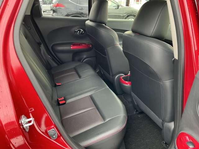 ジューク 1.6 16GT FOUR パーソナライゼーション 4WD シートヒーター アラウンドビューモニター バックカメラ ドライブレコーダー メモリーナビ 盗難防止システム ETC 4WD 記録簿 レーンアシスト 全方位カメラ 衝突被害軽減システム(16枚目)