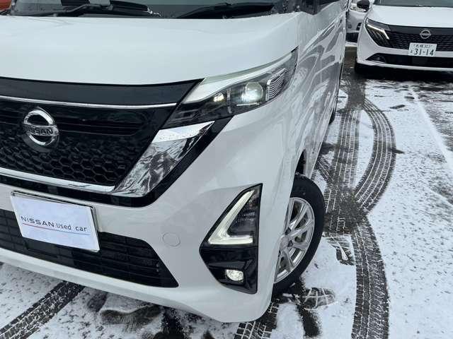 ルークス 660 ハイウェイスターX プロパイロット エディション 4WD アラウンドビューモニター 盗難防止システム 追突防止装置 全方位モニター ワンオーナー ドライブレコーダー ハンズフリー両側電動ドア LEDライト インテリキー 追従クルコン アルミホイール レーンアシスト ETC キーフリー(9枚目)
