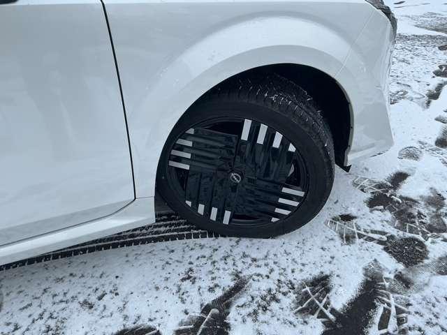 オーラ １．２　Ｇ　ＦＯＵＲ　４ＷＤ　サンプルＵＰ　アラウンドビューモニター　ワンオーナー車　エマブレ　全周囲　ＬＤＷ　記録簿　アダプティブクルーズ　盗難防止システム　オートエアコン　スマートキー　バックカメラ　ＬＥＤライト　アルミホイール　４ＷＤ　ＥＴＣ車載器　ナビＴＶ（11枚目）