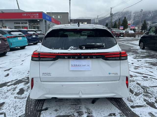 オーラ １．２　Ｇ　ＦＯＵＲ　４ＷＤ　サンプルＵＰ　アラウンドビューモニター　ワンオーナー車　エマブレ　全周囲　ＬＤＷ　記録簿　アダプティブクルーズ　盗難防止システム　オートエアコン　スマートキー　バックカメラ　ＬＥＤライト　アルミホイール　４ＷＤ　ＥＴＣ車載器　ナビＴＶ（16枚目）