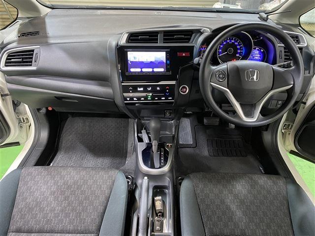 フィット １３Ｇ・Ｆパッケージ　４ＷＤ　１４０００Ｋｍ　ナビ　ＴＶ　カメラ　Ｂｌｕｅｔｏｏｔｈ　エンスタ（15枚目）