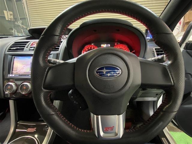 WRX STI STI タイプS 1オーナー整備記録簿付ナビTVBluetooth(16枚目)
