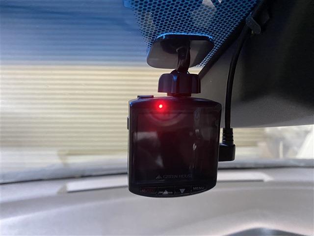 フィット 13G・Fパッケージ 25000Kmワンオーナーナビスターターイルミ(24枚目)