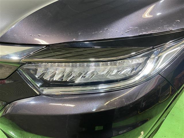 �v���X�`�b�N���i�ɂ́A���i�W���O�Ɣ[�ԑO�ɐ�p�N���[�i�[�ōX�Ƀs�J�s�J�ɖ����܂��I