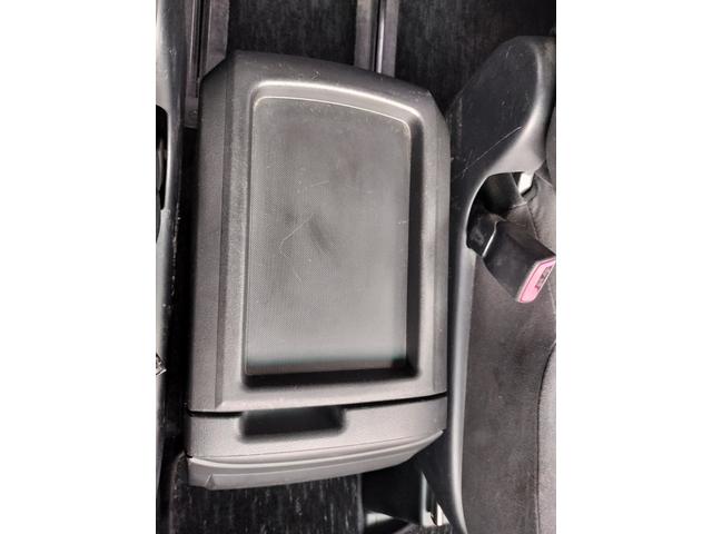 ヴェルファイア 2.4Z プラチナセレクションII 4WD 本州仕入れ 両側パワースライドドア パワーバックドア 純正アルミ SDナビ バックモニター タイミングチェーン(42枚目)