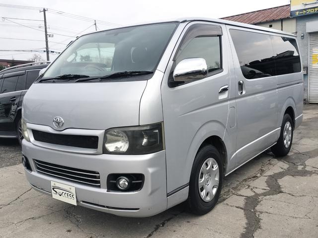 ハイエースバン ロングスーパーＧＬ　４ＷＤ　本州仕入れ　タイミングベルト交換済み　シートカバー　純正ＨＤＤナビ　バックカメラ（3枚目）