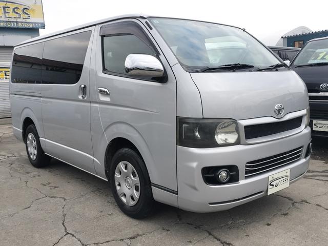 ハイエースバン ロングスーパーＧＬ　４ＷＤ　本州仕入れ　タイミングベルト交換済み　シートカバー　純正ＨＤＤナビ　バックカメラ（4枚目）