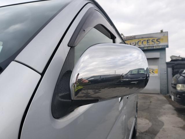 ハイエースバン ロングスーパーＧＬ　４ＷＤ　本州仕入れ　タイミングベルト交換済み　シートカバー　純正ＨＤＤナビ　バックカメラ（18枚目）