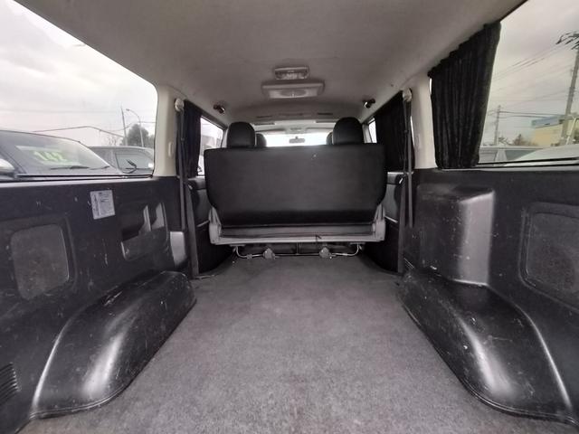 ハイエースバン ロングスーパーＧＬ　４ＷＤ　本州仕入れ　タイミングベルト交換済み　シートカバー　純正ＨＤＤナビ　バックカメラ（24枚目）