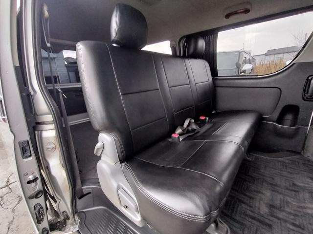 ハイエースバン ロングスーパーＧＬ　４ＷＤ　本州仕入れ　タイミングベルト交換済み　シートカバー　純正ＨＤＤナビ　バックカメラ（29枚目）