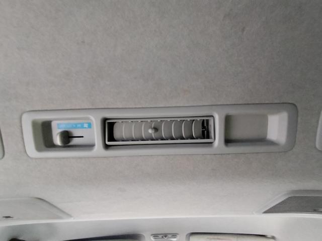 ハイエースバン ロングスーパーＧＬ　４ＷＤ　本州仕入れ　タイミングベルト交換済み　シートカバー　純正ＨＤＤナビ　バックカメラ（52枚目）