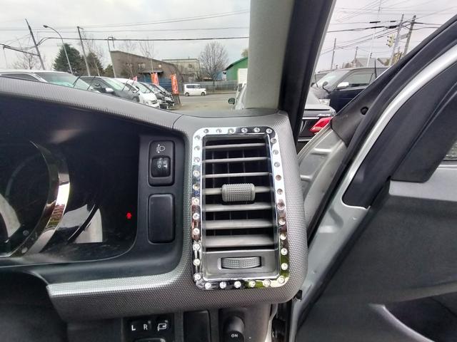 ハイエースバン ロングスーパーＧＬ　４ＷＤ　本州仕入れ　タイミングベルト交換済み　シートカバー　純正ＨＤＤナビ　バックカメラ（68枚目）