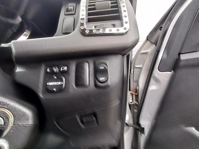 ハイエースバン ロングスーパーＧＬ　４ＷＤ　本州仕入れ　タイミングベルト交換済み　シートカバー　純正ＨＤＤナビ　バックカメラ（69枚目）